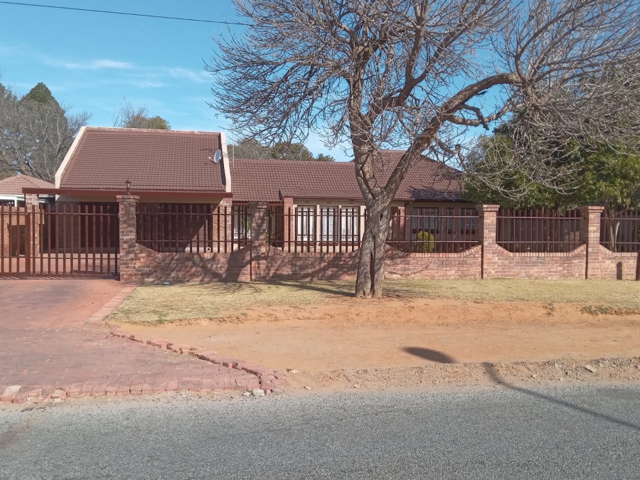 3 Bedroom Property for Sale in St Helena Free State